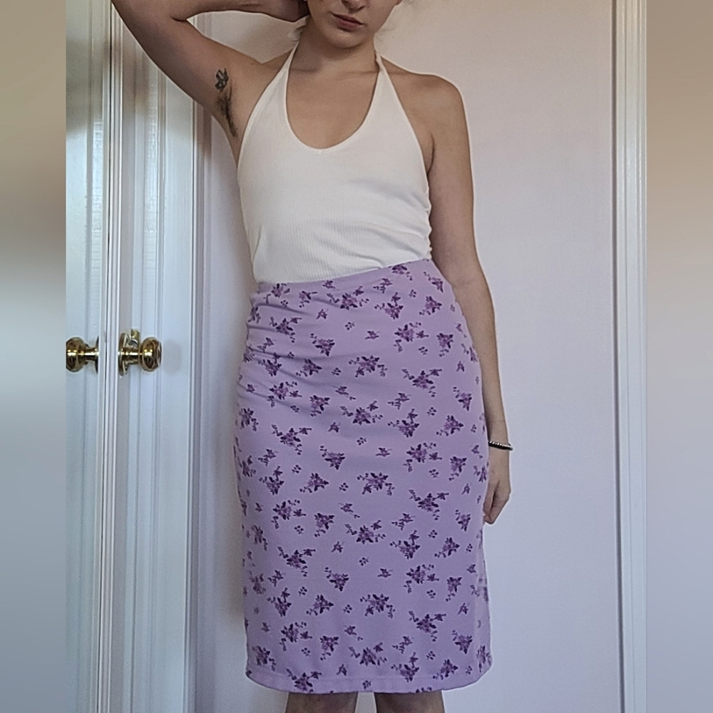 90s lavender floral skirt